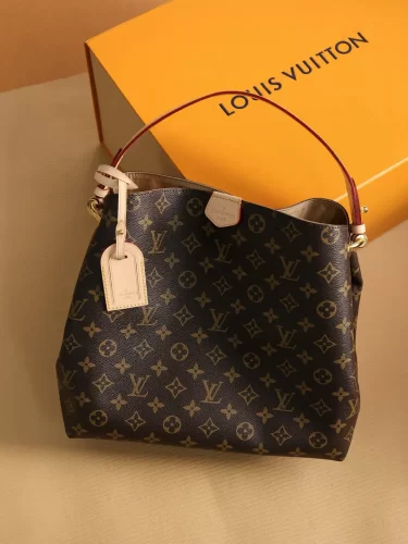 Louis Vuitton Graceful PM M43701 photo review