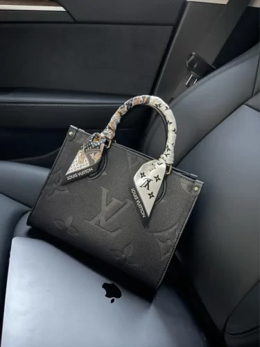 Click to view full screen Louis Vuitton M45653 Onthego PM Material Monogram Empreinte Leather photo review